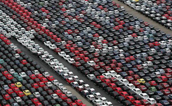 Продажи автомобилей в Китае в январе выросли на 7,7%