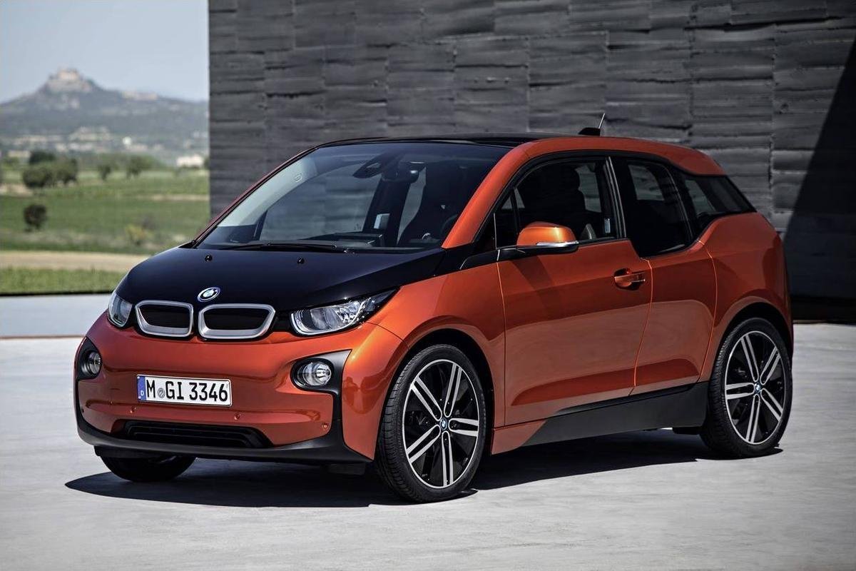 BMW выпустит к 2020 году минивэн i6
