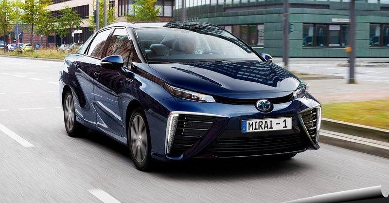 Toyota выпустит "бюджетную" версию водородной модели Mirai