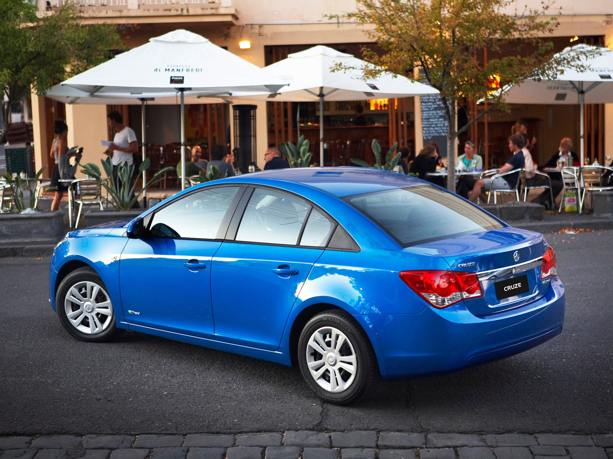 Шевроле круз б. Chevrolet Cruze 2009. Chevrolet Cruze Blue. Шевроле Круз синий. Chevrolet Cruze голубой.