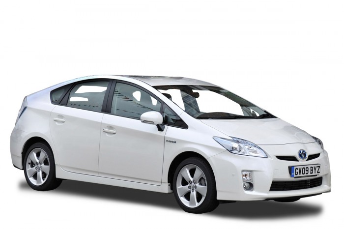 Toyota-Prius-hybrid-hatchback-2009-front-quarter-main