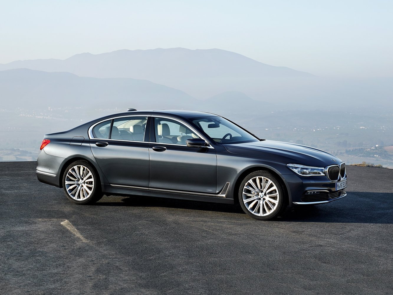 Bmw 7 series фото