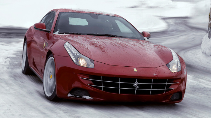 Объем продаж Ferrari в России снизился