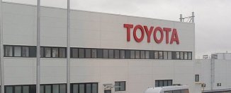 Завод Toyota в Петербурге на две недели останавливает конвейер