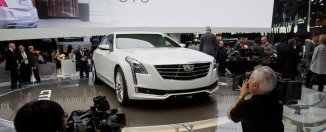 Компания Cadillac озвучила цены на флагманский седан CT6