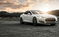 Компания Tesla может не выполнить план продаж до конца 2015 года